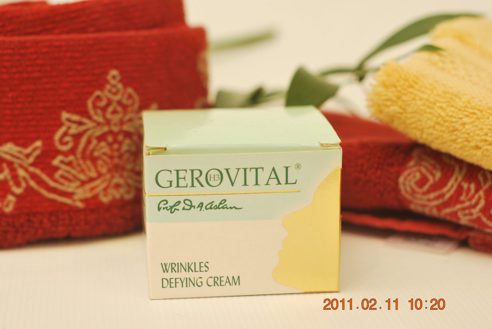 كريم إزالة التجاعيد والشيخوخة كريم التجاعيد